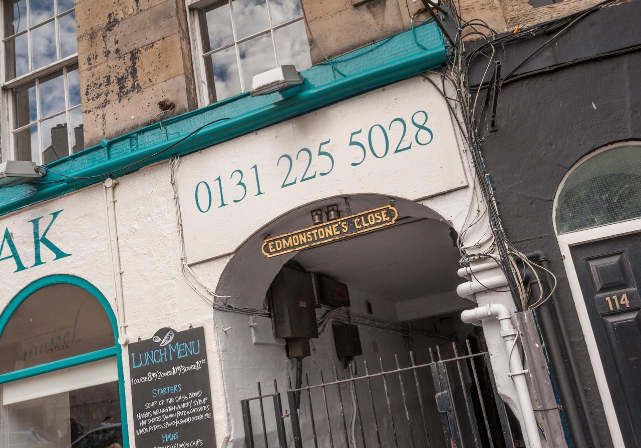 The Edmonstone'S Close Residence Edimburgo Esterno foto